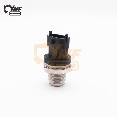 VA32G6109101 VA32G6109100 SENSORE DI PRESSIONE COMUNE DEL TRAINE per SK140LC-8 SK130LC-8 SK130-8 SK140-8 D04FR SK135SR SK135SRLC
